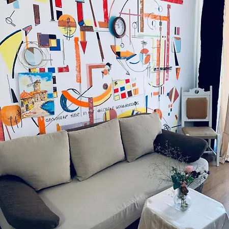 Апартаменты Sunny View South мир авангарда *